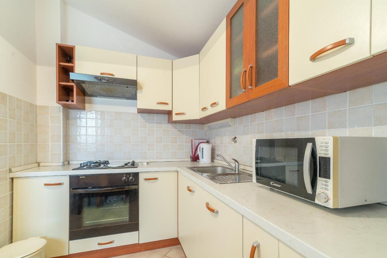Apartments Puskaric Vir Eksteriør bilde