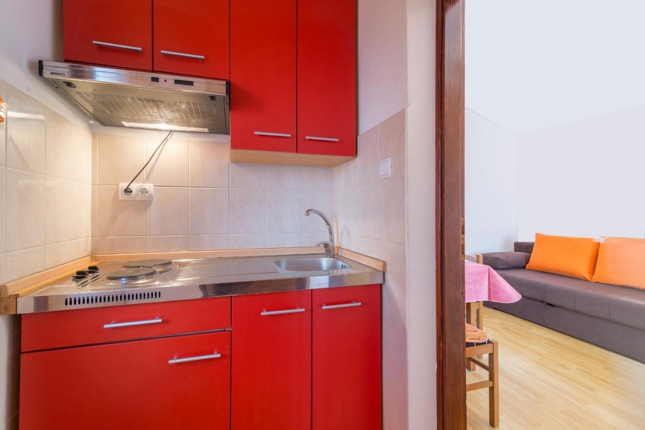 Apartments Puskaric Vir Eksteriør bilde